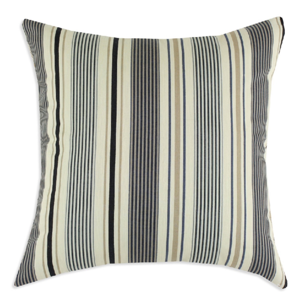 Wellington Pillow