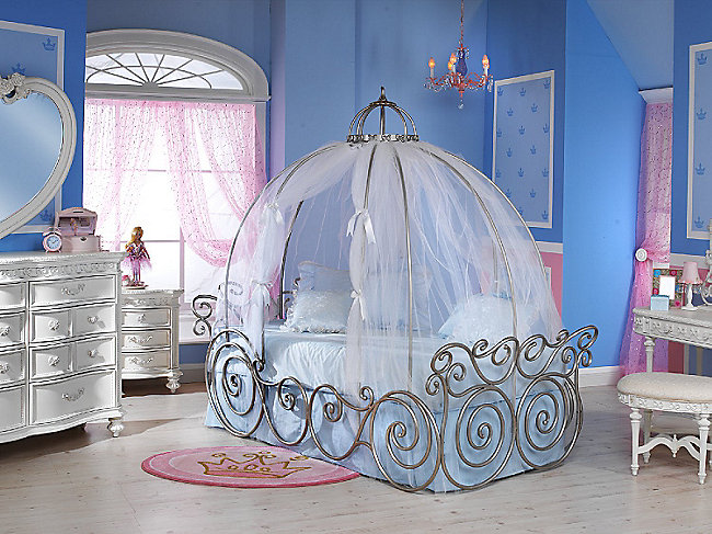 Disney Princess Carriage Bed with Sheer Fabric (frame sold ...